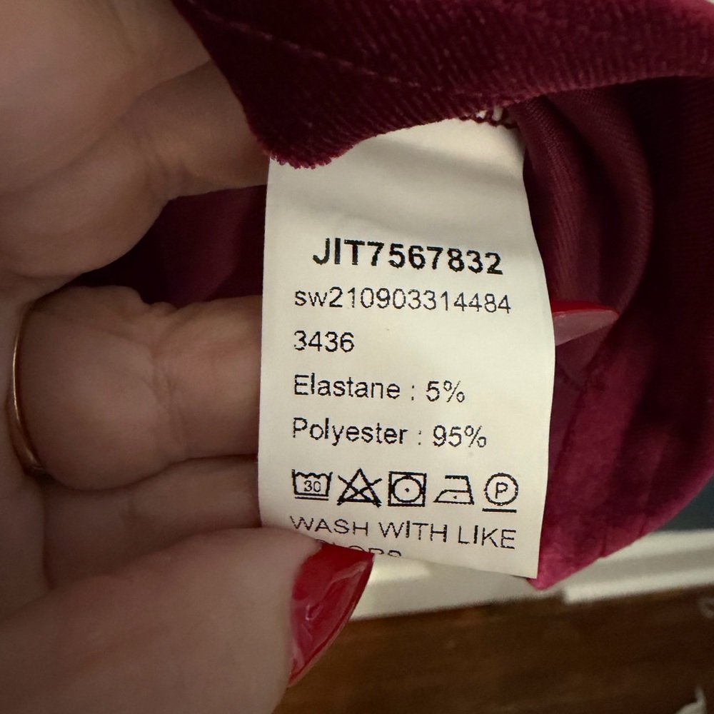 SHEIN Velvet Dress in Deep Burgundy - Picture 3 of 3